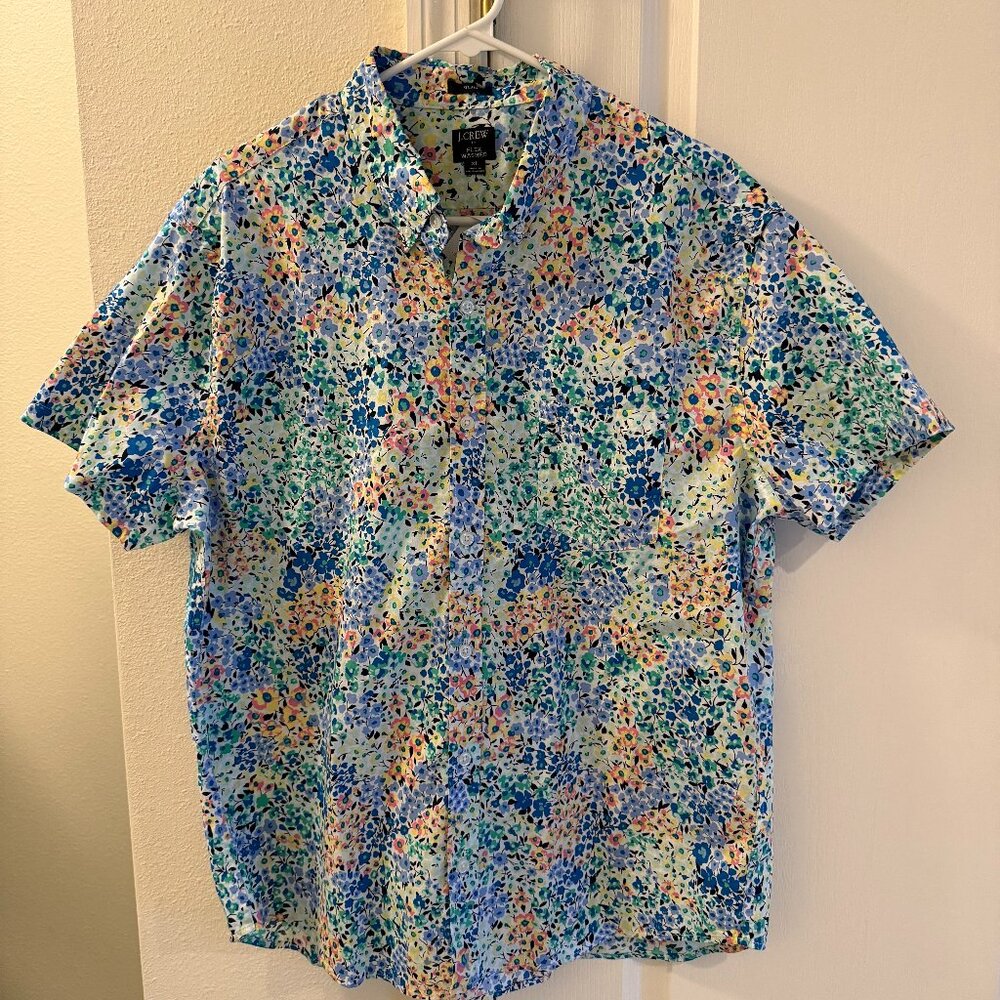 J.Crew Short Sleeve Button Down Floral Shirt - XL (Slim)
